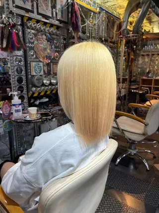 ミディアム カラー KOYA ｺﾔのヘアスタイル