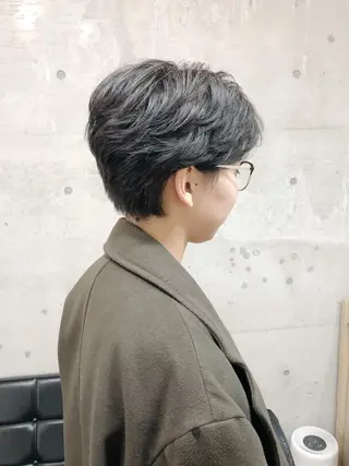 ショート カラー 増山 大起のヘアスタイル