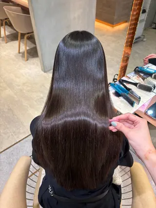 セミロング カラー 柔らかいhair🐕 Yu🫧銀座🩶のヘアスタイル