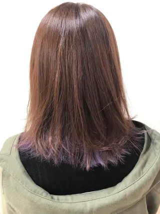 ミディアム カラー 阿部 美咲のヘアスタイル