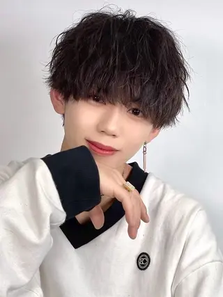 ショート パーマ メンズ ヤリタ カケルのヘアスタイル