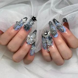 カラー ロング Bling Salonのネイルデザイン
