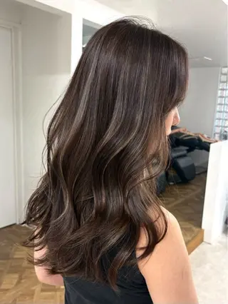 セミロング カラー ヘアアレンジ 🫧透明感カラー/ Wカラー🫧namiのヘアスタイル