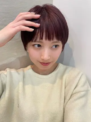ショート カラー 顔まわり🥨レイヤー /透明感/水口舞奈のヘアスタイル