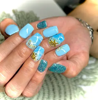 ミディアム GGhouse narumiのネイルデザイン