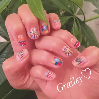 ネイル Grailey nail salonのネイルデザイン