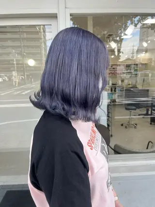 ミディアム カラー 長山 茉白のヘアスタイル