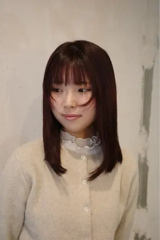 ミディアム 平松 和泉のヘアスタイル