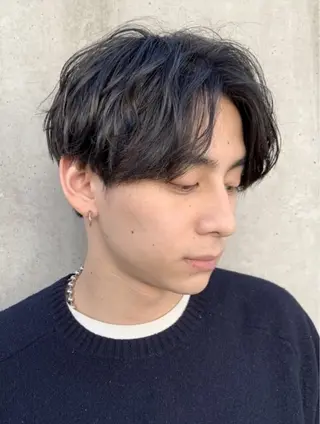 パーマ メンズ 中谷海里/フェザー パーマ/スパイキーのヘアスタイル