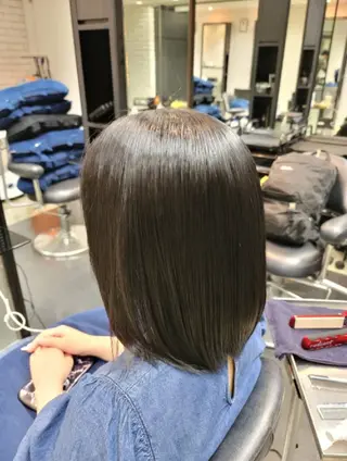 セミロング カラー ❇️安達 優心❇️ レイヤー/艶髪特化のヘアスタイル