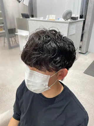 パーマ メンズ 京都河原町 メンズパーマ助川龍哉のヘアスタイル