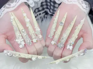 ネイル Hachimochi 🌸長さ出し専門店のネイルデザイン
