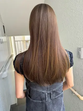 ロング カラー レイヤーカット 鈴木駿介のヘアスタイル