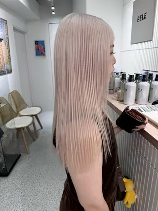 セミロング カラー 🫧盛れハイトーン/ ブリーチ特化🎀サキのヘアスタイル