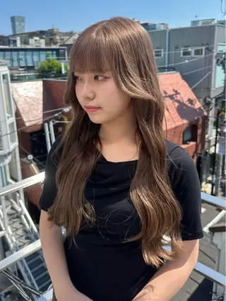 ロング カラー HANAME 原宿美容室のヘアスタイル