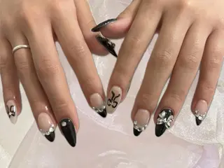 ネイル AMATERAS 💅💖AKINAのネイルデザイン