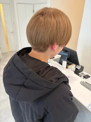 カラー メンズ moi Blanc/ Aoyagiのヘアスタイル
