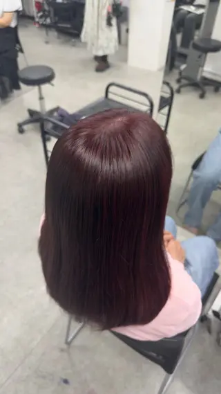 ロング 透明感×ワインレッド 🍒𝐘𝐮𝐤𝐚のヘアスタイル