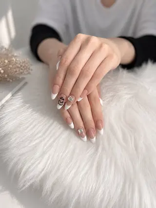 ロング arisa 🌱のネイルデザイン