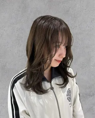 ミディアム カラー くすみカラー/ ora🪡🤎のヘアスタイル