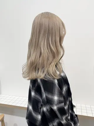 セミロング keshiki 大名のヘアスタイル