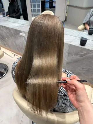 ロング カラー 木村 智美のヘアスタイル
