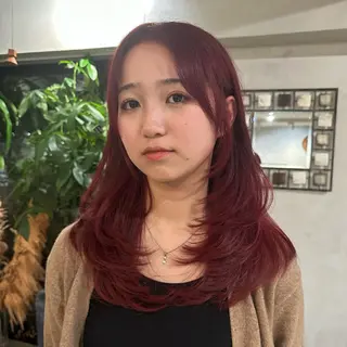 ロング 💫艶ハイトーン×髪 質改善💫リュウトのヘアスタイル