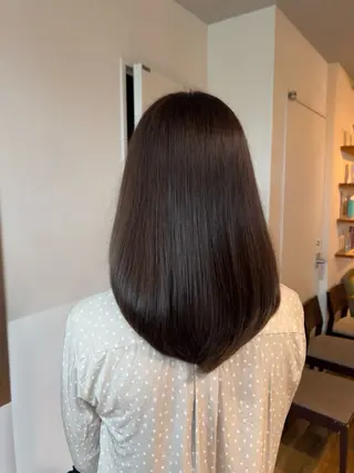 セミロング カラー ブリーチなし透明感 カラー🤍mikuのヘアスタイル