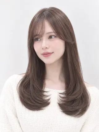セミロング カラー 透明感カラー/艶髪/ 🫧乳井悠香のヘアスタイル