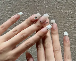 ネイル babarla Nailのネイルデザイン