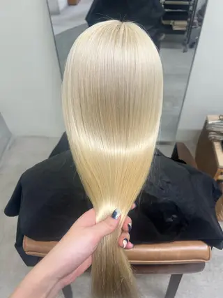 ロング カラー 小林 美咲のヘアスタイル