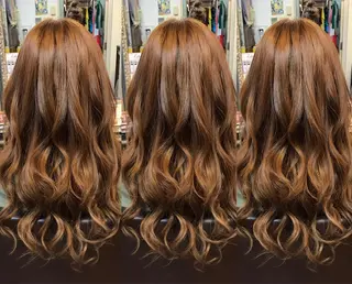 ロング Shiho お洒落な エクステ♡ハイトーンのヘアスタイル