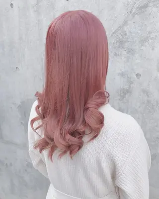 ロング カラー 透明感🫧暖色カラー MIU💗のヘアスタイル