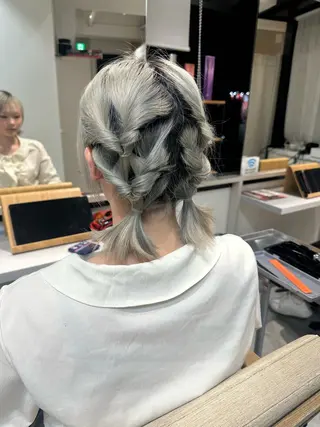ヘアアレンジ ブリーチ特化/ 派手髪/デザイン🎨のヘアスタイル