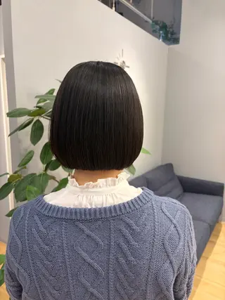 ミディアム 久保 佳乃のヘアスタイル