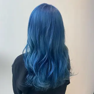 ロング カラー 🩵ブリーチカラー MIORI🩵のヘアスタイル