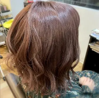 カラー ソウワ ヒナコのヘアスタイル