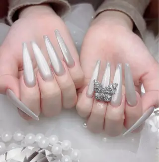 ネイル EMU NAILのネイルデザイン
