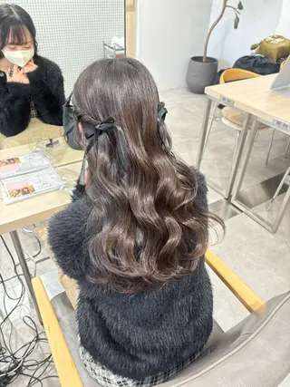 ロング ばんちなつ / ボブ/透明感カラーのヘアスタイル