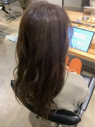 カラー 西村 颯世のヘアスタイル