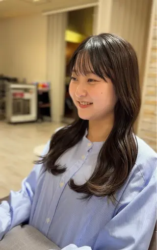 ロング 山口拓海 【顔周り小顔カット】のヘアスタイル