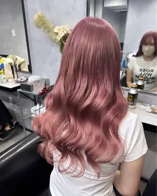 ロング カラー Fi-Ne原宿店店長 プルエクNANAMIのヘアスタイル