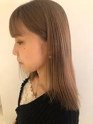 カラー ブリーチカラー🎀 韓国風/寺門美優のヘアスタイル