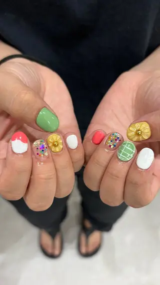 ネイル 🍓個性派ネイル🎶 /Komachi❤️のネイルデザイン