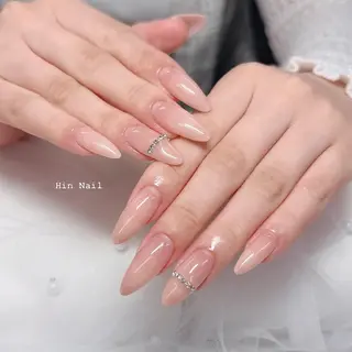 ネイル HIN NAILのネイルデザイン