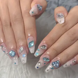 ネイル LAVISH manaのネイルデザイン