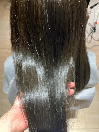 セミロング レイヤー/艶感カラー /LILICAのヘアスタイル