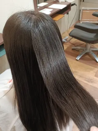 ロング パーマ カラー 谷口ゆめ/縮毛矯正/ 大人女子/眉ワックスのヘアスタイル
