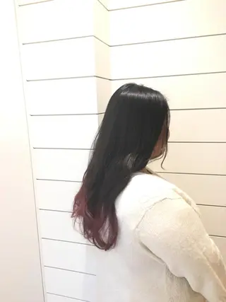 ロング カラー ヘアアレンジ 鍵山 千秋のヘアスタイル