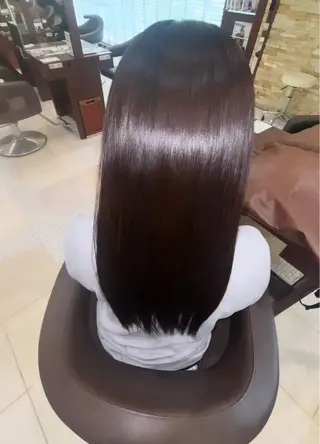 セミロング うるツヤ✧︎*。 ひなちのヘアスタイル